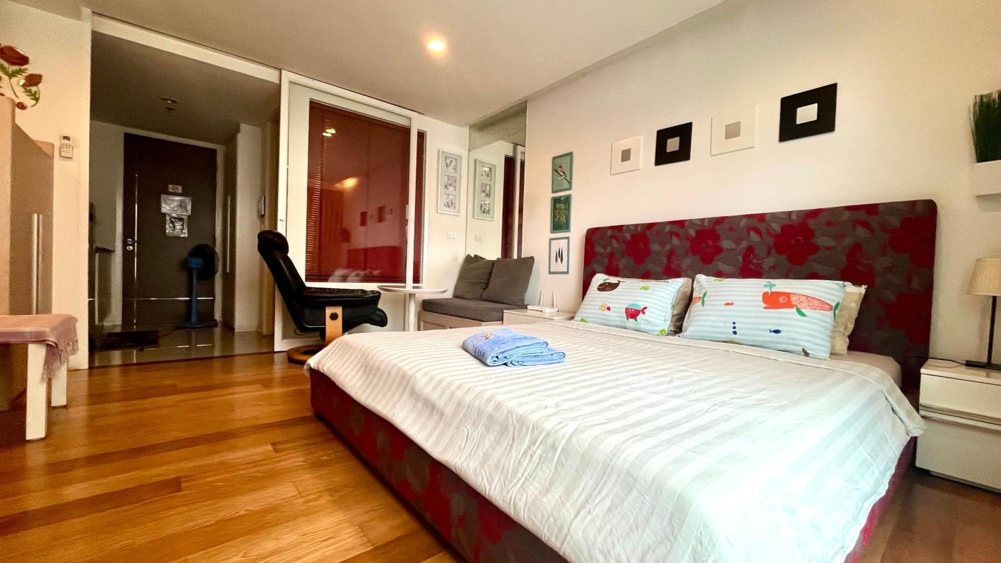 Cozy Studio Walk To Bts Free Wi-Fi Great Location 曼谷 外观 照片