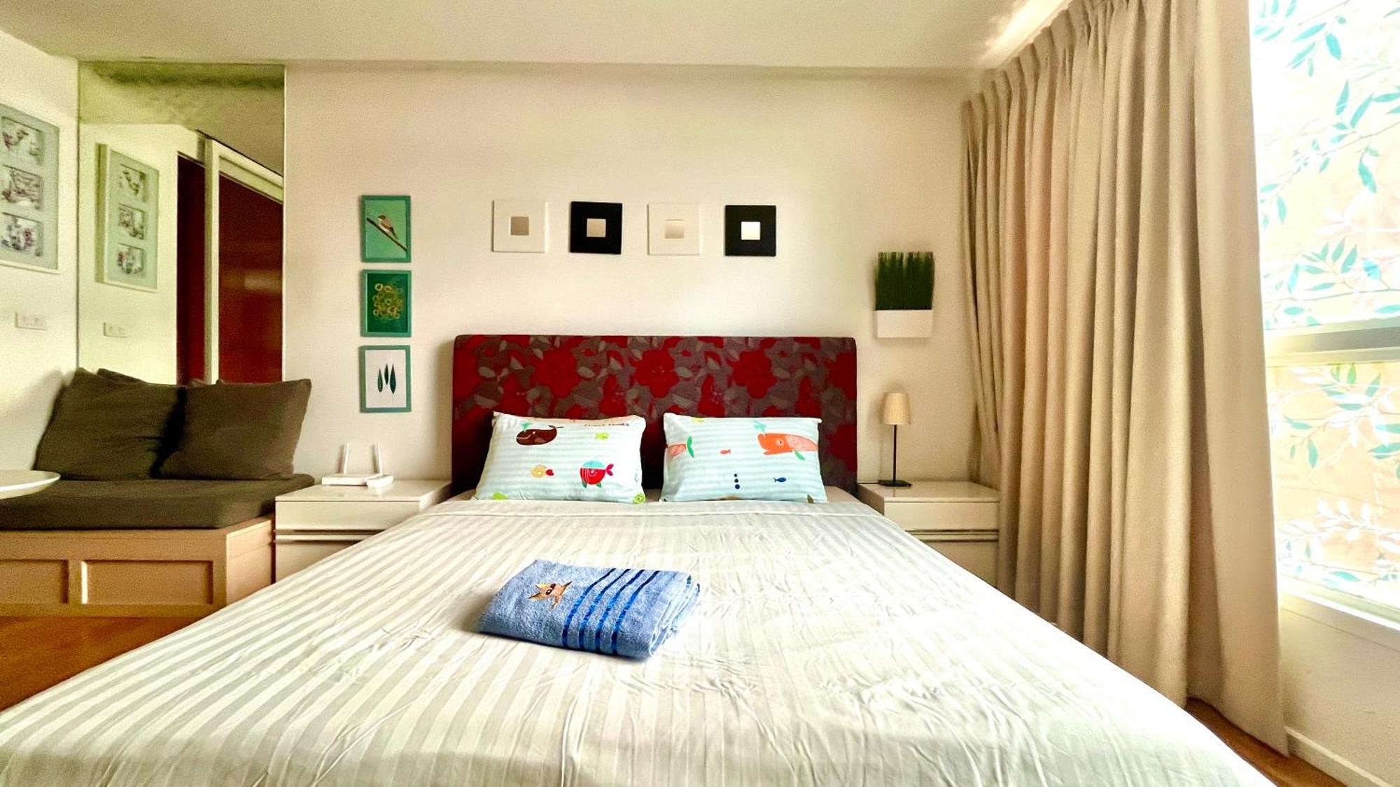 Cozy Studio Walk To Bts Free Wi-Fi Great Location 曼谷 外观 照片
