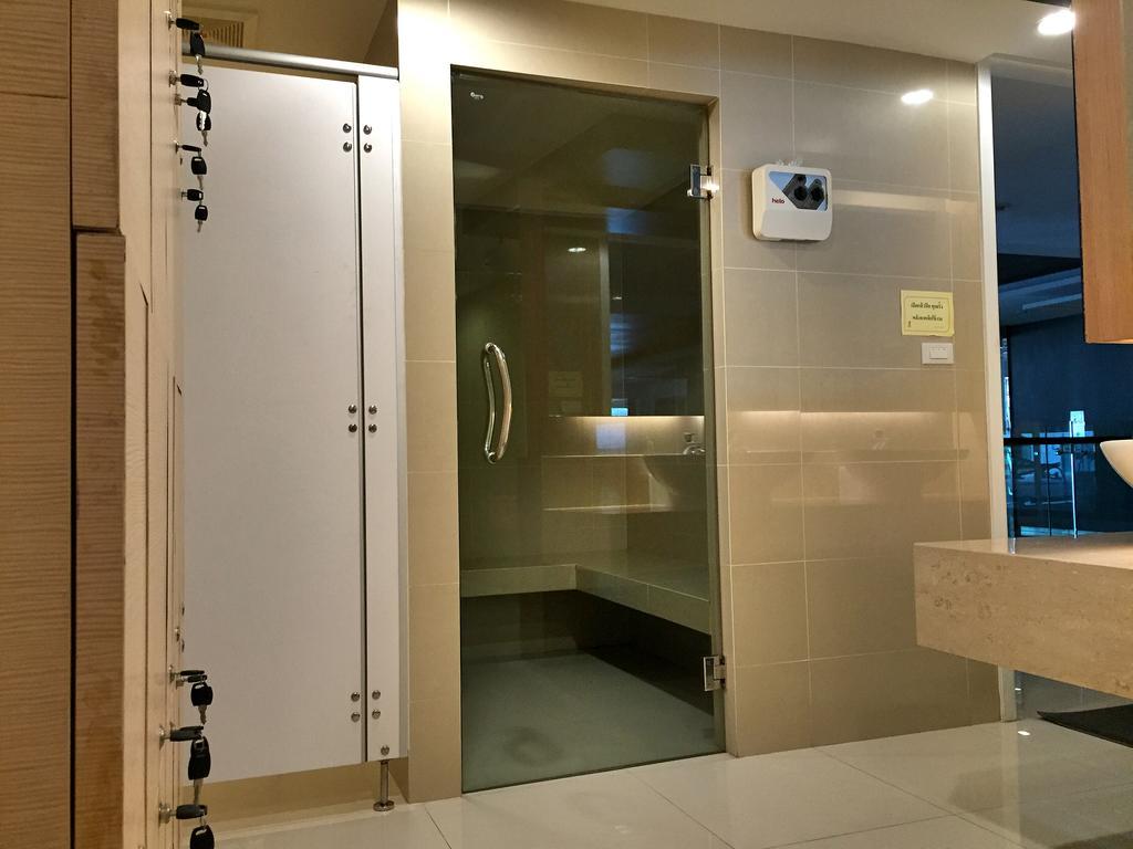 Cozy Studio Walk To Bts Free Wi-Fi Great Location 曼谷 外观 照片