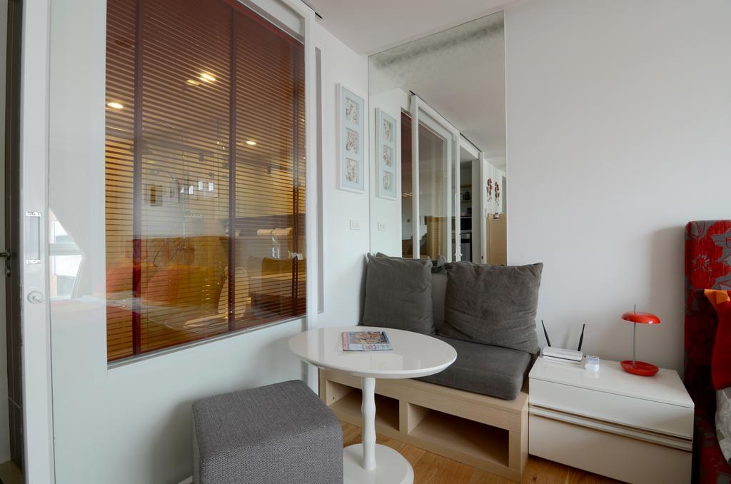 Cozy Studio Walk To Bts Free Wi-Fi Great Location 曼谷 外观 照片
