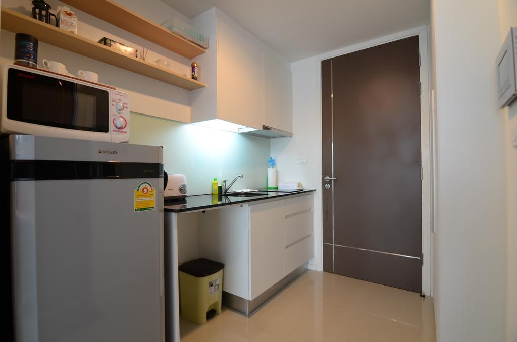Cozy Studio Walk To Bts Free Wi-Fi Great Location 曼谷 外观 照片